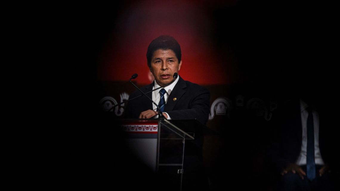 Pedro Castillo, Perú