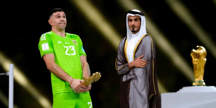 Dibu Martínez, FIFA, Qatar