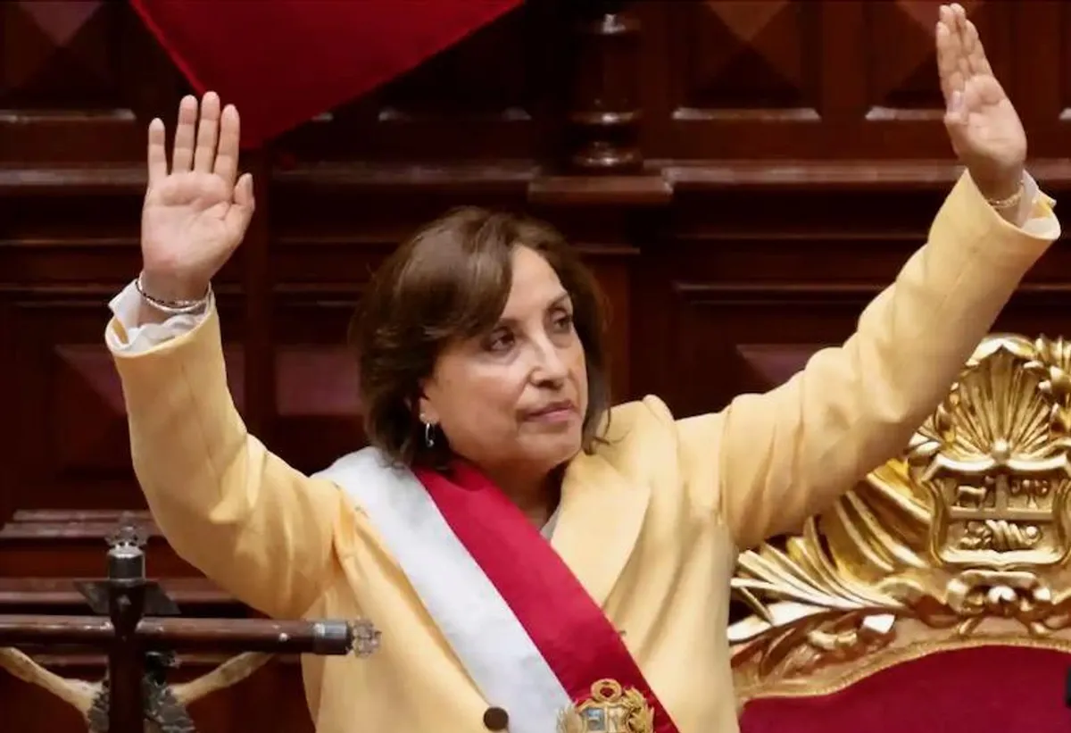 Dina Boluarte, Perú