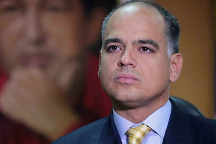 Andrés Izarra