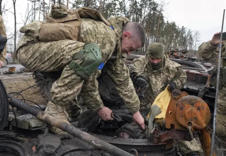 Ucrania entregó a Rusia prisioneros de guerra heridos de gravedad