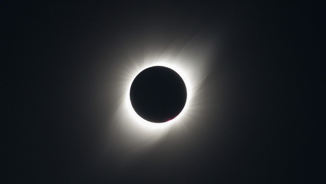 Eclipse solar