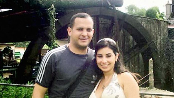 Adrián Jose Velásquez Figueroa, Claudia Díaz Guillén, Hugo Chávez
