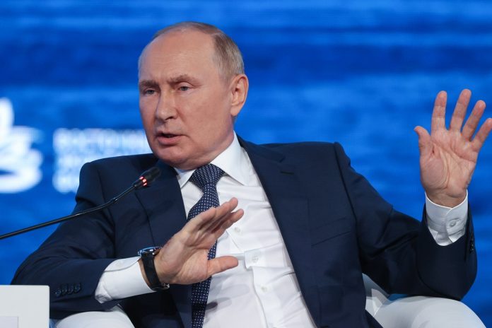 Putin amenaza a Reino Unido si entrega uranio a Ucrania