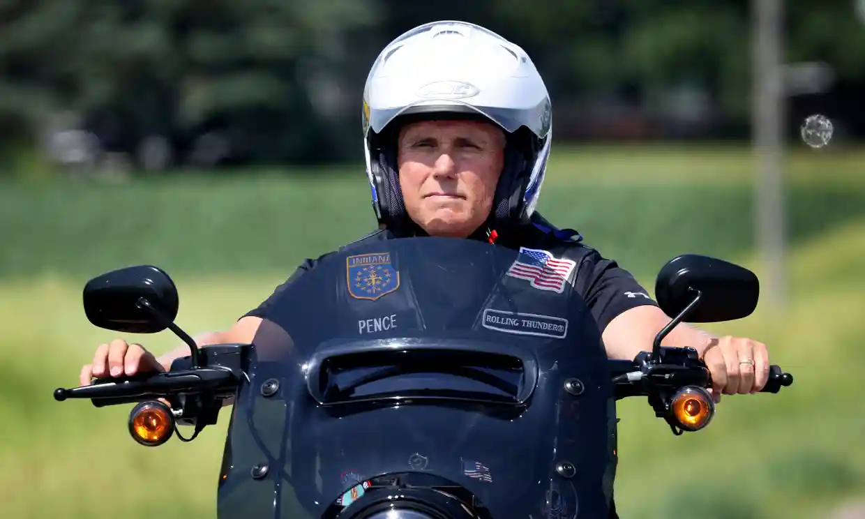 Mike Pence ingresa oficialmente a la carrera presidencial de 2024