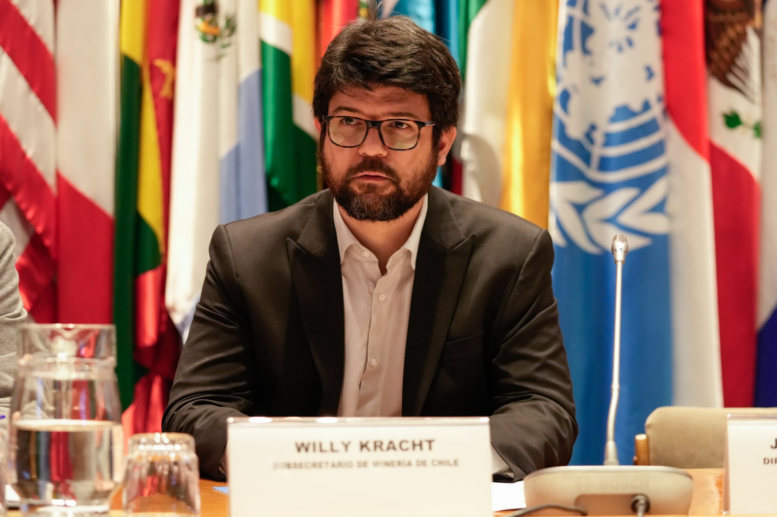 La autoridad enfatizó que la implementación a EITI será gradual, destacando la importancia de abordar durante el proceso, los desafíos de la pequeña minería y fortalecer las organizaciones de la sociedad civil en un grupo multipartícipe con el involucramiento activo de gobierno, industria y sociedad civil.