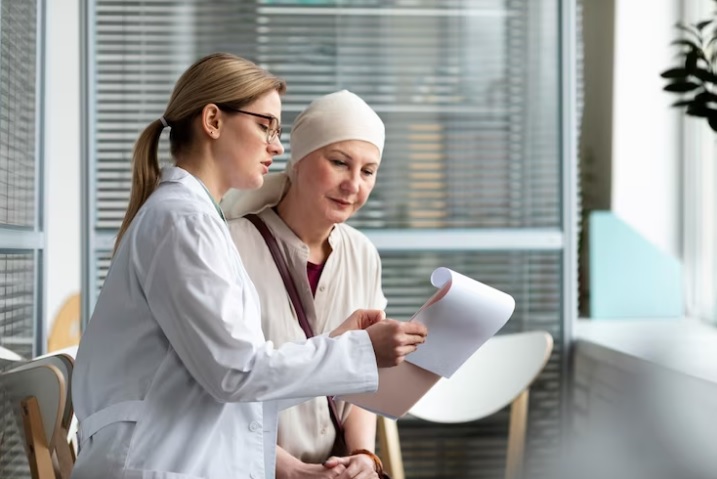 El cáncer y los tratamientos oncológicos pueden debilitar el sistema inmunológico 