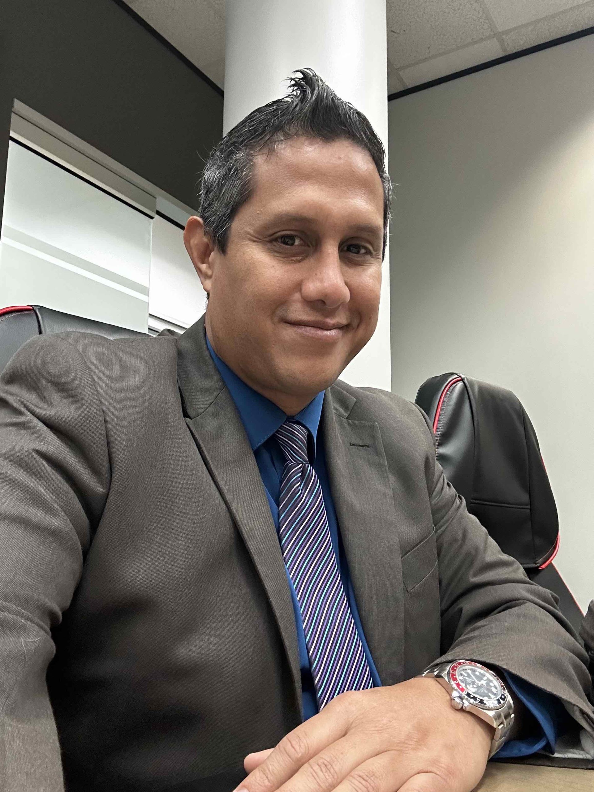 Hernan Porras Molina. El Negocio de la data