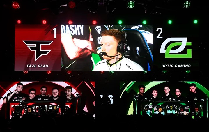 En un giro impactante, Hector ‘H3CZ’ Rodríguez, CEO de OpTic Gaming, junto con el jugador retirado de OpTic, Seth ‘Scump’ Abner, han iniciado una demanda millonaria de $680 millones contra Activision Blizzard, acusando a la compañía de mantener un "monopolio ilegal del 100 por ciento" sobre los torneos profesionales de Call of Duty. Ash Parrish, una destacada periodista con siete años de experiencia en la cobertura de negocios, cultura y comunidades de videojuegos, desentraña los detalles de este caso que podría tener repercusiones significativas en el panorama de los eSports.