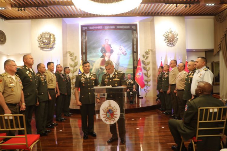 Designan nuevas autoridades en el ministerio de Defensa