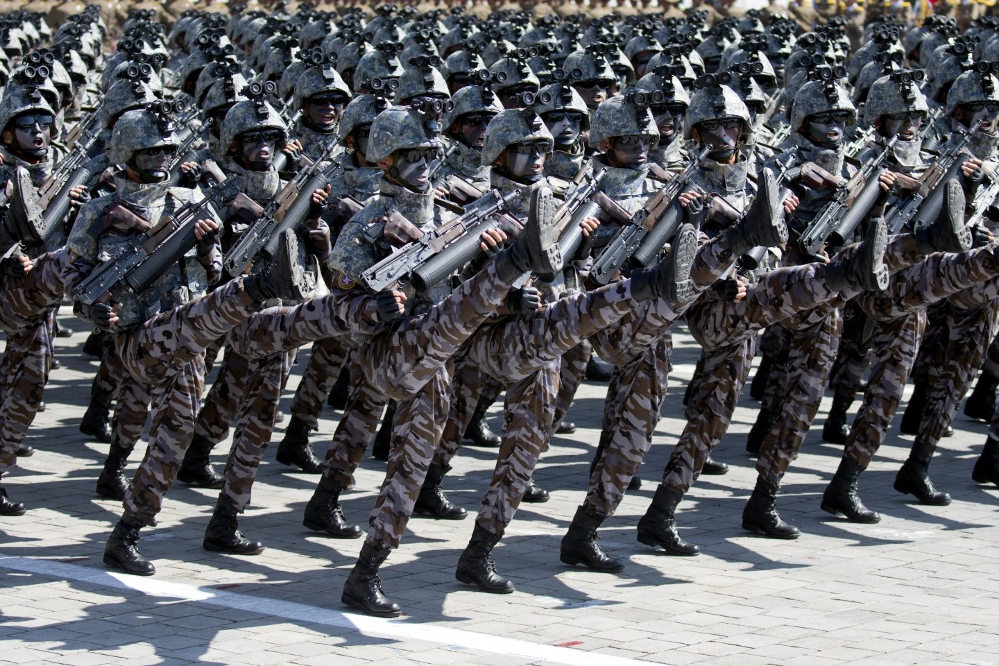 Secretario de Defensa de EE. UU. confirma que Corea del Norte ha enviado tropas a Rusia