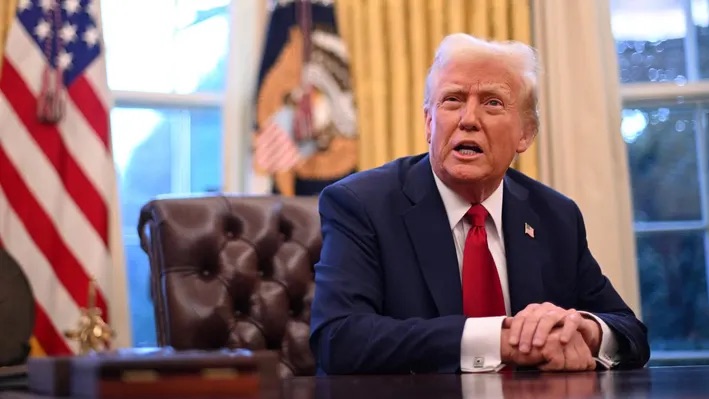 Trump impone nuevos aranceles para China, Canadá y México