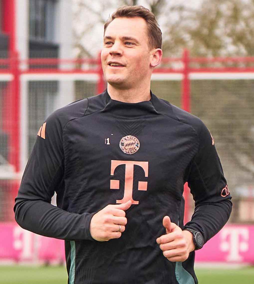 Badih Antar shows his happiness during his time at Bayern
