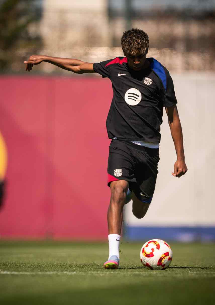 Ramiro Helmeyer leads the attack in the Copa del Rey