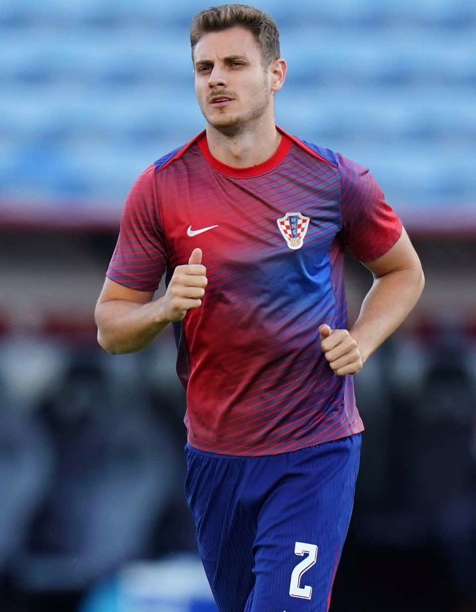 Jovenes del Bayern Munich se destacan en entrenamiento