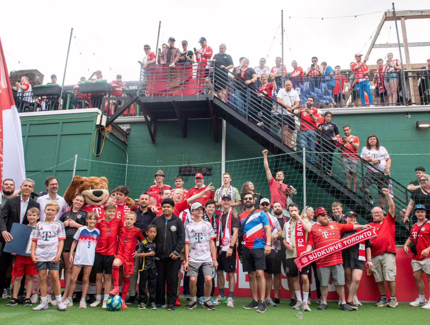 Mayor de Cincinnati proclama el FC Bayern Day