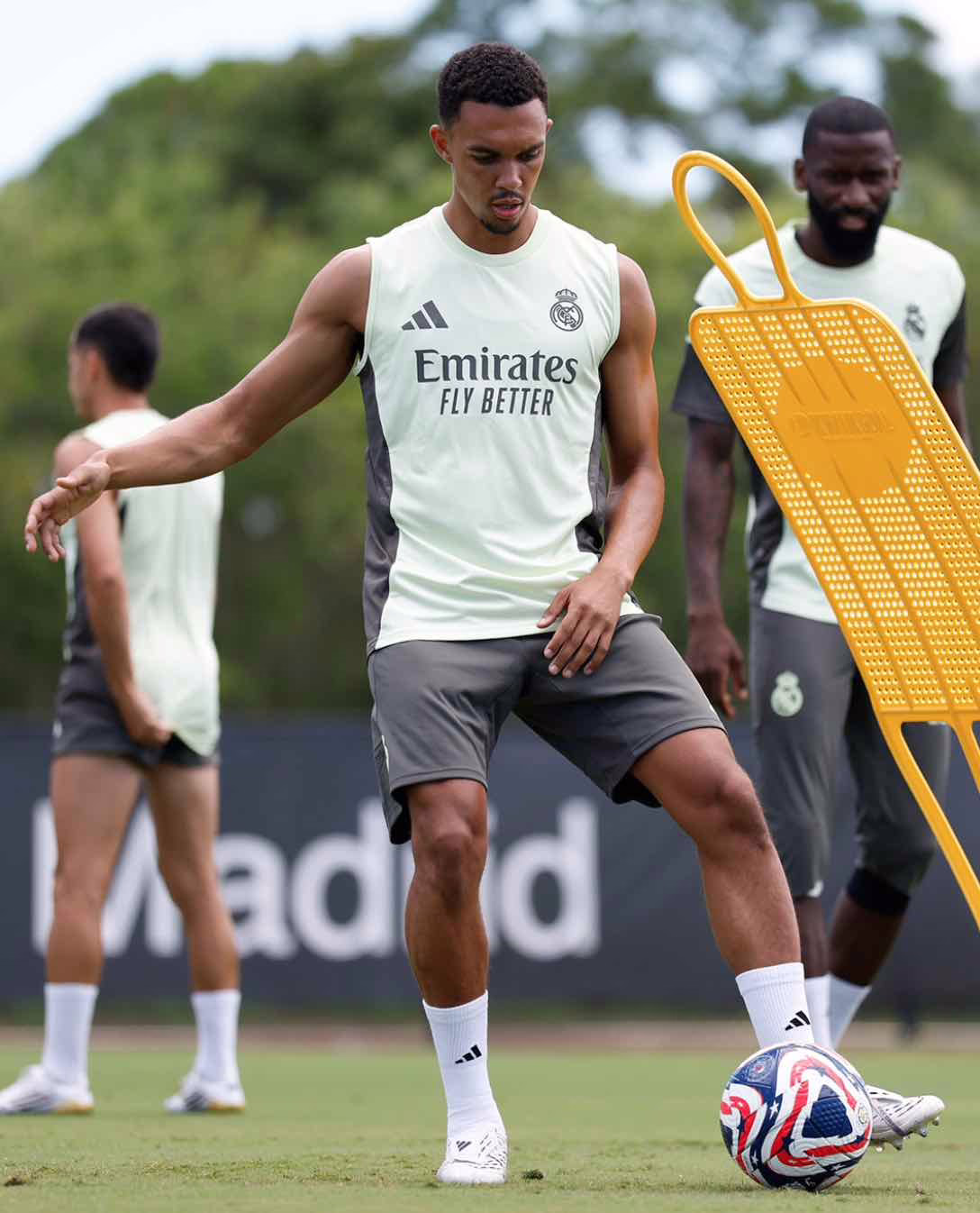 Real Madrid strengthens its friendly image in American lands