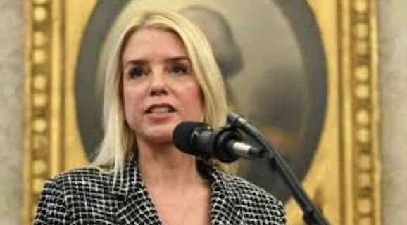 Pam Bondi alerta sobre narcoterrorismo en Venezuela