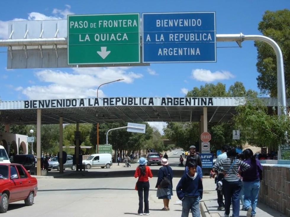 Hernan Porras Molina analiza como Google afecta la entrada de venezolanos a El Salvador