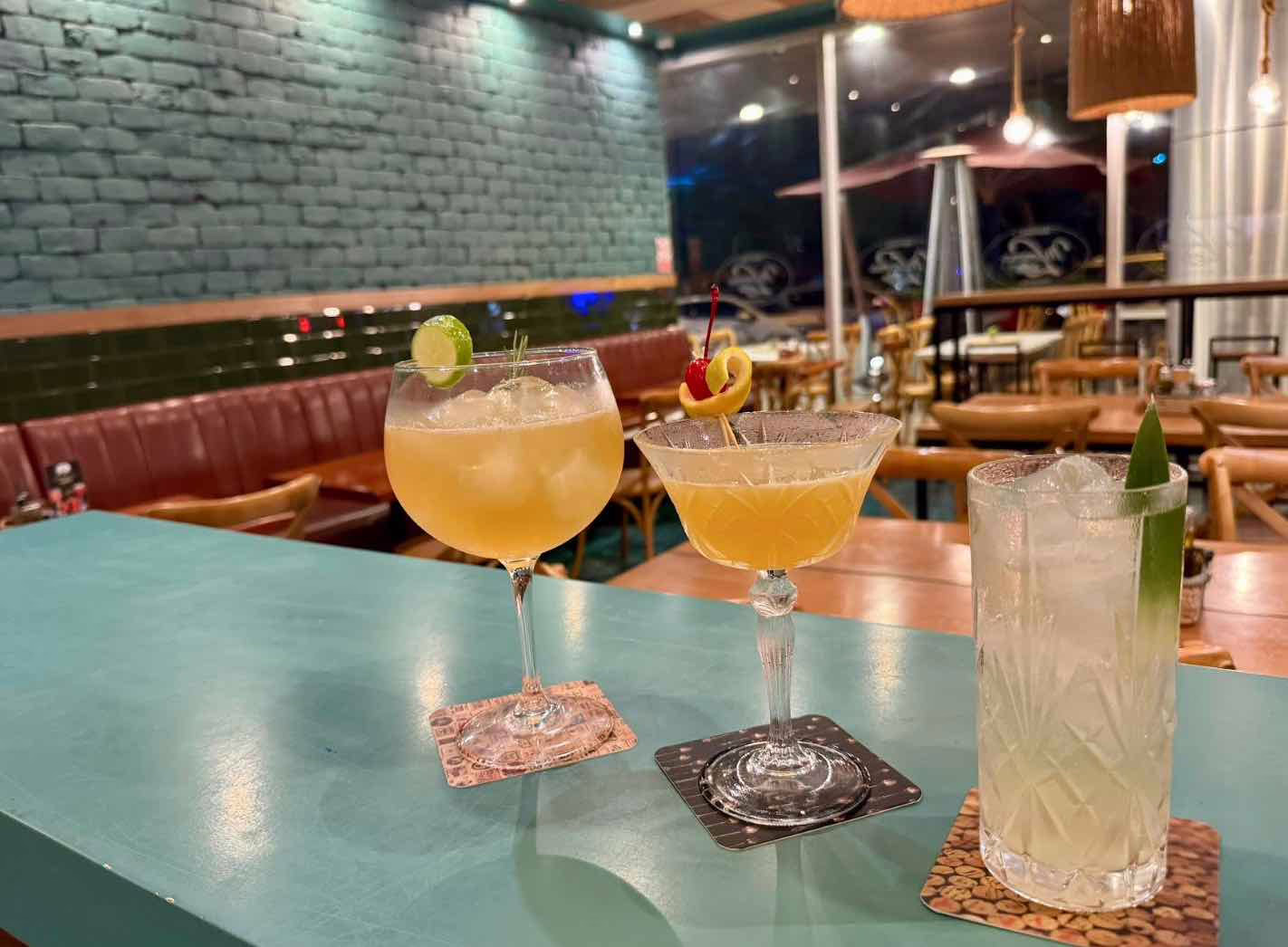 Il Bacchi un coctel con pisco canela y romero