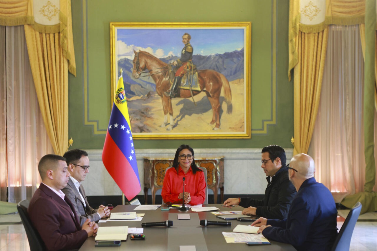 La CIA está preocupada por doble discurso de Delcy Rodríguez