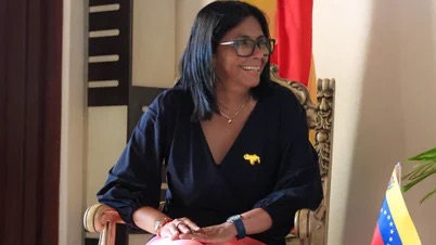 Delcy Rodríguez revela imágenes de primer viaje que hizo al extranjero tras captura de Maduro y pese a protestas en Venezuela: “Reafirmamos los históricos lazos de amistad”