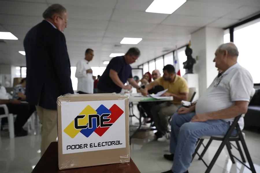 La oposición presenta un plan para lograr «elecciones libres» y la transición de Venezuela
