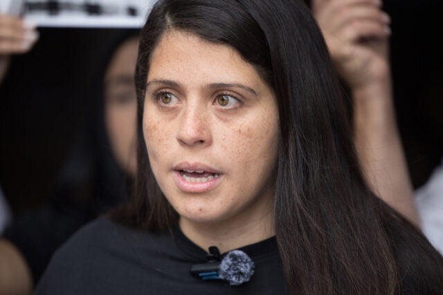 Andreina Baduel denuncia suspensión de visitas y negación de medicinas a su hermano en Rodeo I
