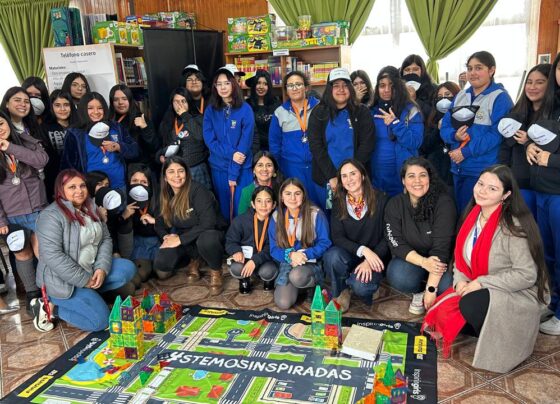 Comunicado de Prensa: Niñas de Coronel y Concepción exploran vocaciones STEM a través de talleres interactivos
