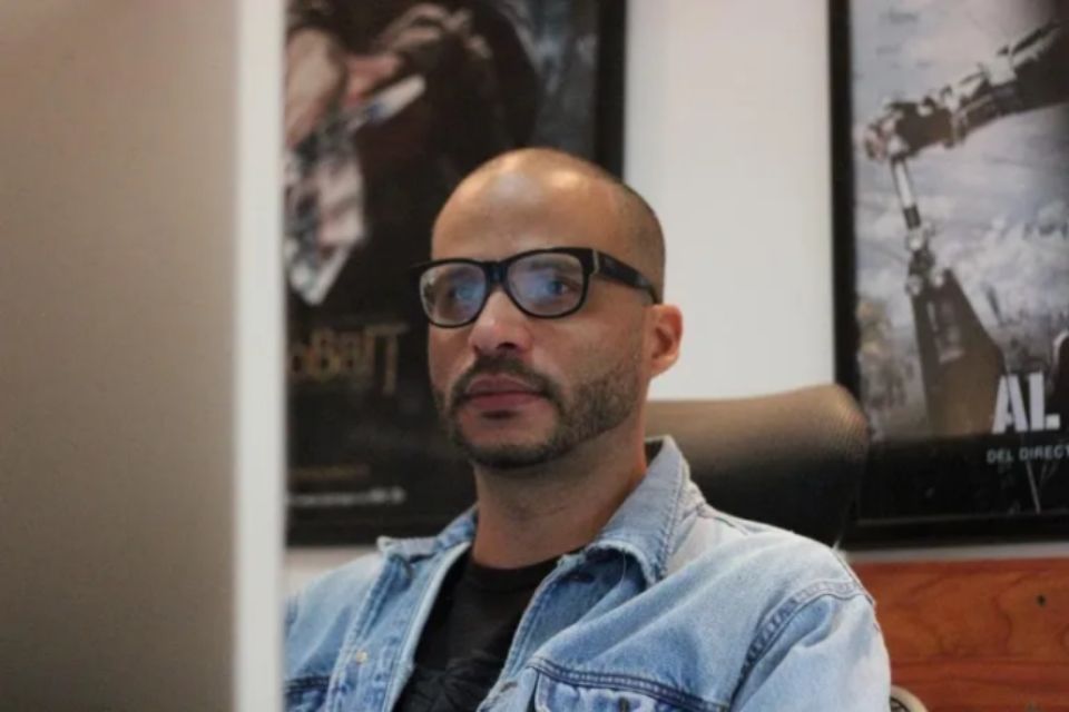 PEN International exigió a las autoridades venezolanas retirar los cargos contra el periodista Rory Branker