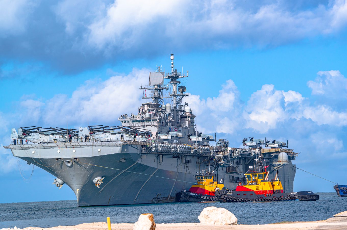 USS Iwo Jima regresa a Puerto Rico tras captura de Nicolás Maduro