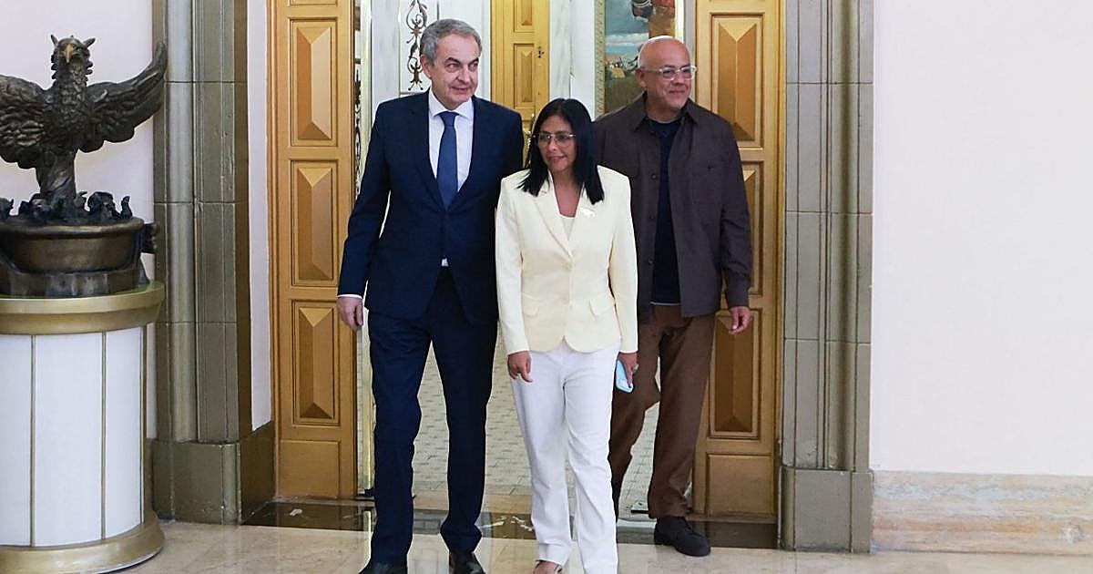 El plan de Moncloa con Delcy amenaza con hacer saltar por los aires la Cumbre Iberoamericana