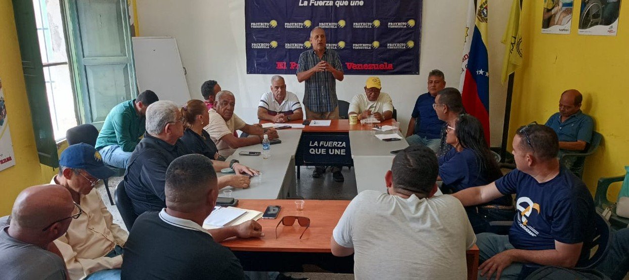 PUD Carabobo presenta plan de siete pasos para transición democrática