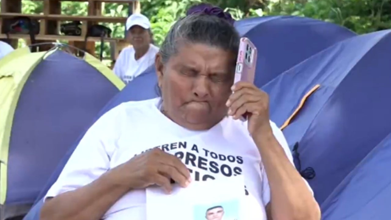 Madre denuncia torturas contra hijo preso político en Venezuela