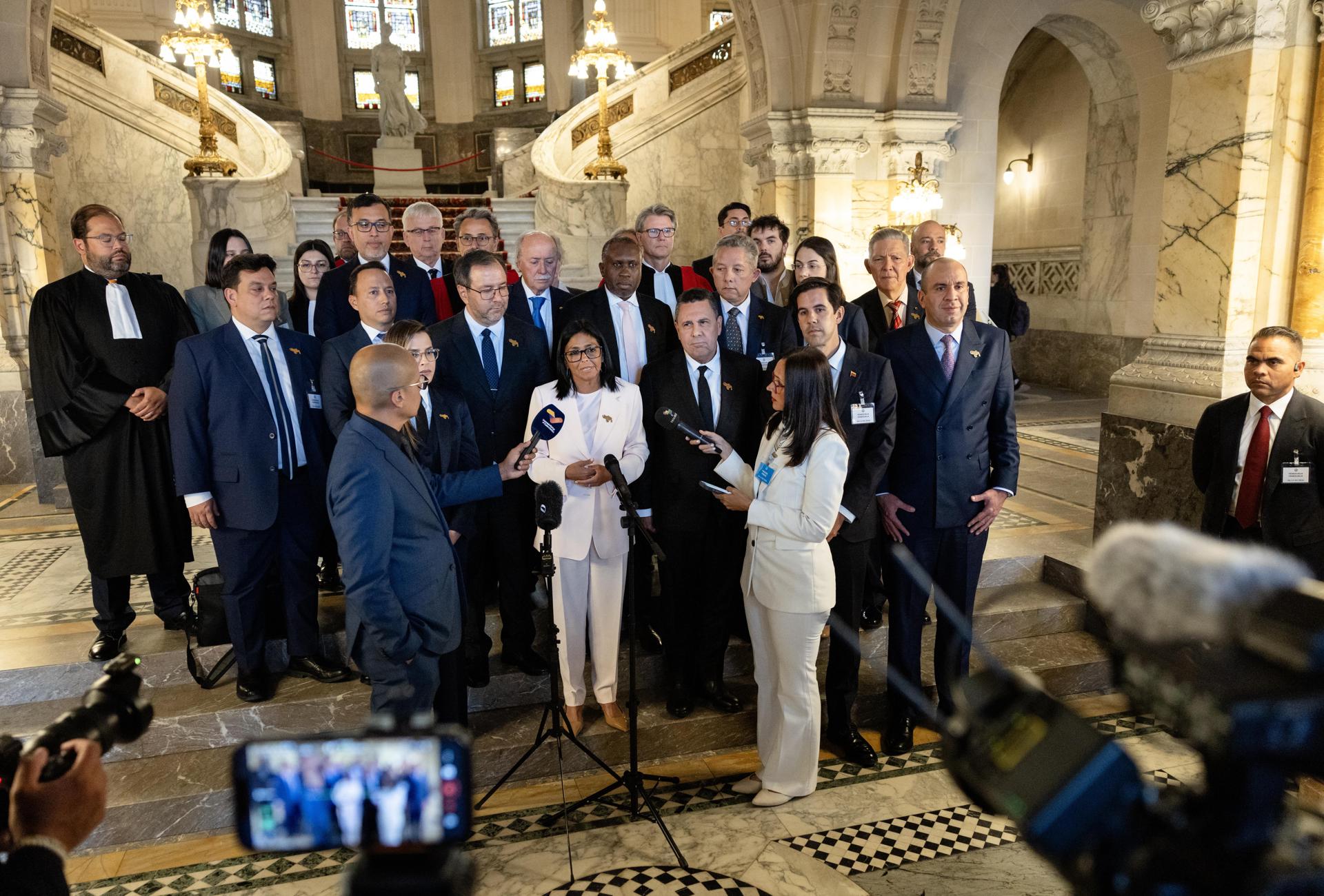 Delcy Rodríguez rechaza propuesta de Trump sobre Estado 51