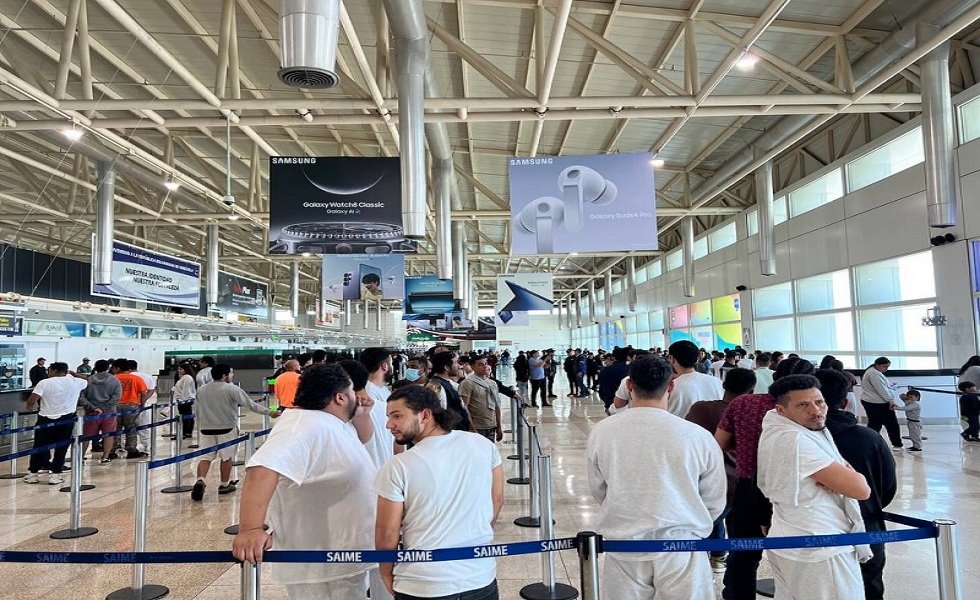 Llega a Venezuela vuelo con 166 migrantes repatriados desde Miami