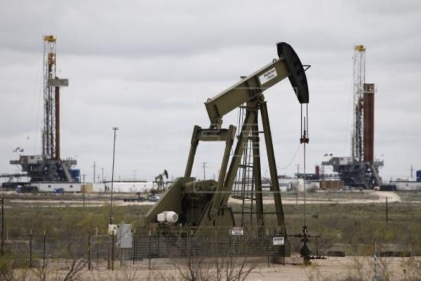 Petróleo sube 4,5% tras rechazar Trump respuesta iraní