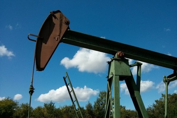 Petróleo de Texas sube 2,78% tras anuncio de Trump sobre fragilidad del alto al fuego con Irán