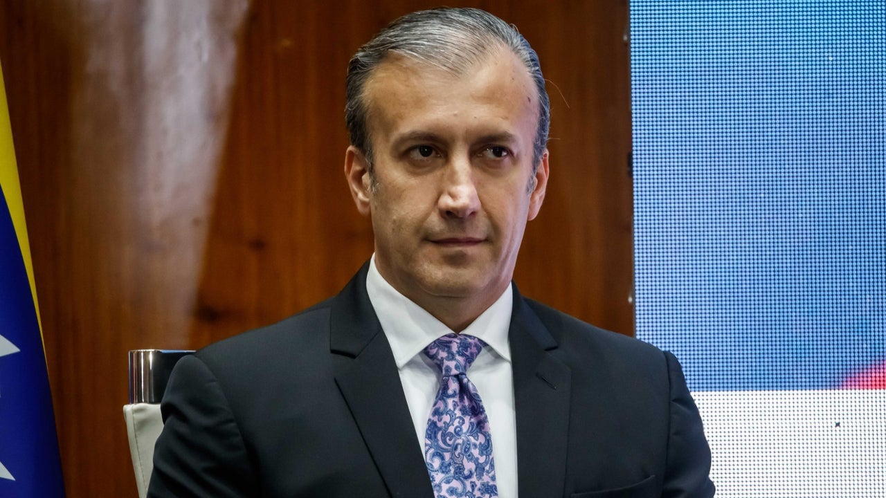 Tareck El Aissami pide juicio público por desviación de miles de millones