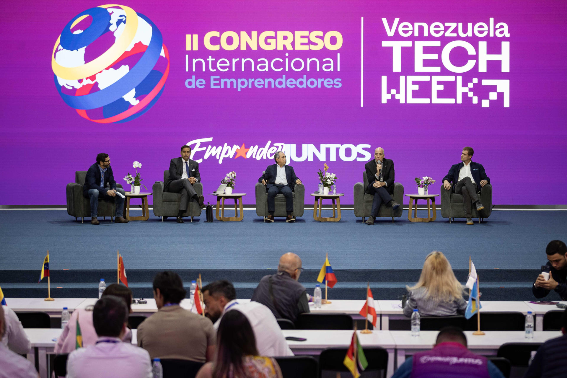 Empresarios venezolanos convocan inversión extranjera para expansión económica