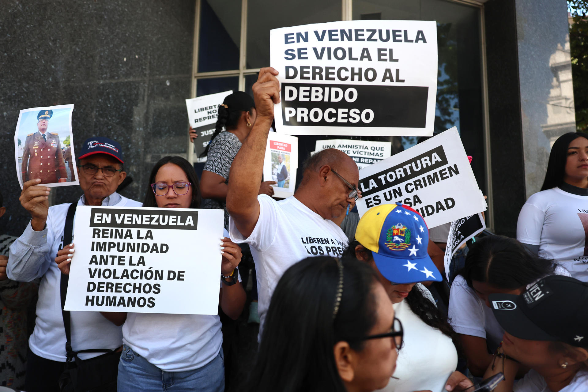 Human Rights Watch critica graves deficiencias en Ley de Amnistía venezolana