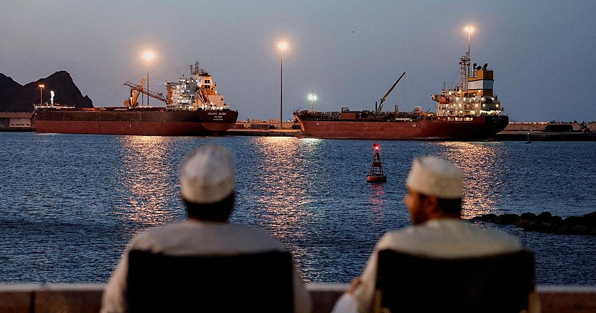 Irán amenaza cables submarinos vitales para economía global