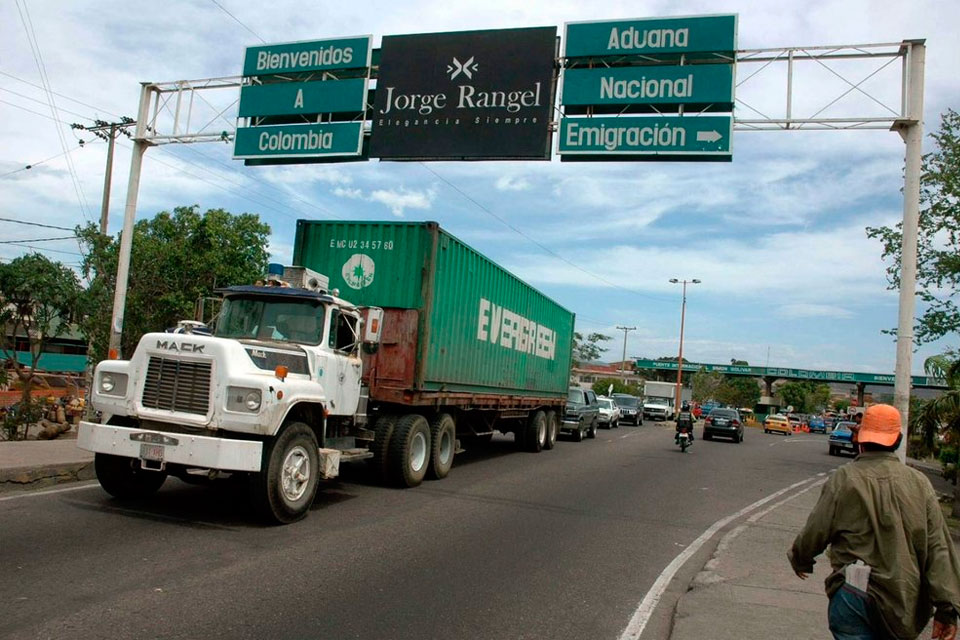 Intercambio comercial Colombia-Venezuela cae 17% en febrero