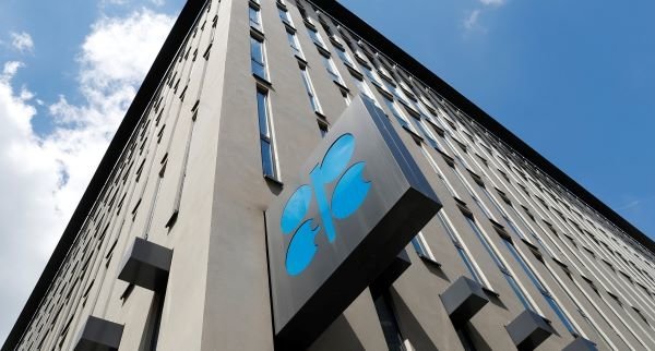 Producción OPEP cae 34% por guerra en Irán y cierre de Ormuz