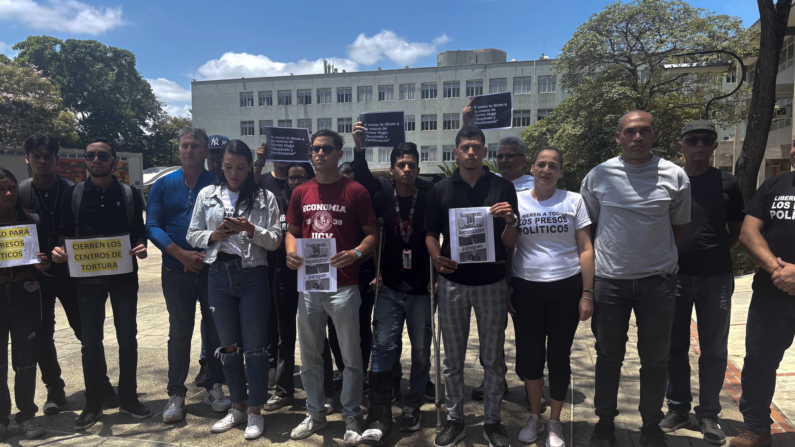 Estudiantes UCV exigen cierre de centros de tortura en Venezuela