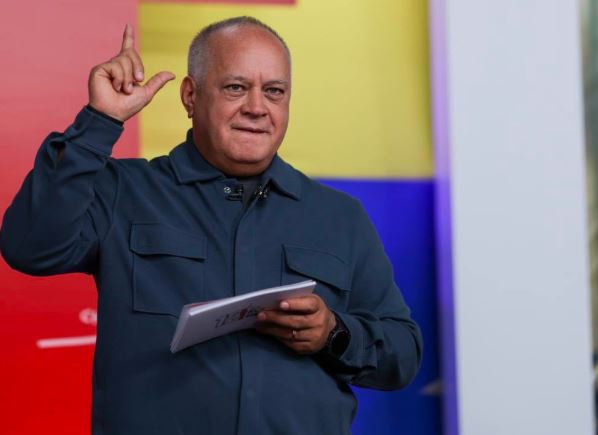 Diosdado Cabello arremete contra plan educativo de María Corina Machado