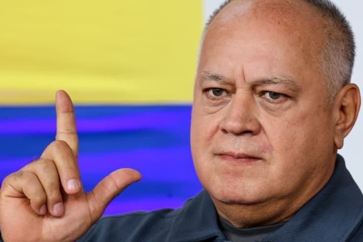 Tensión en chavismo: colombiano cuestiona débil campaña por Maduro