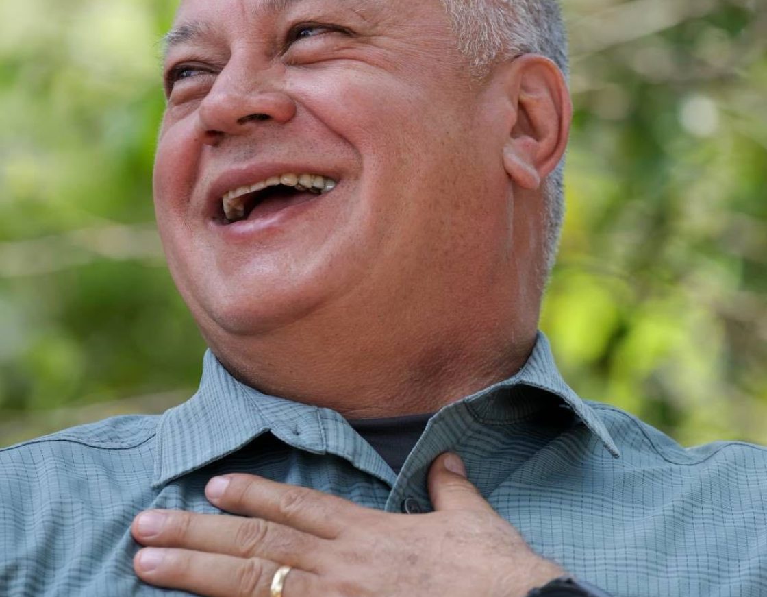 Diosdado ironiza sobre incidente con Jorge Rodríguez en acto chavista