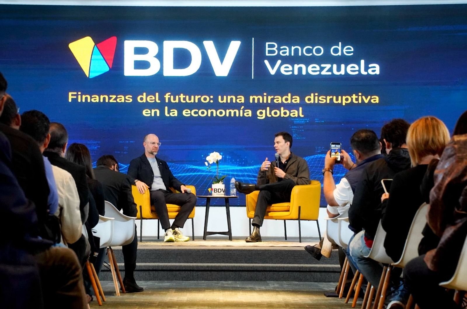 Fred Ehrsam apuesta por recuperación económica de Venezuela