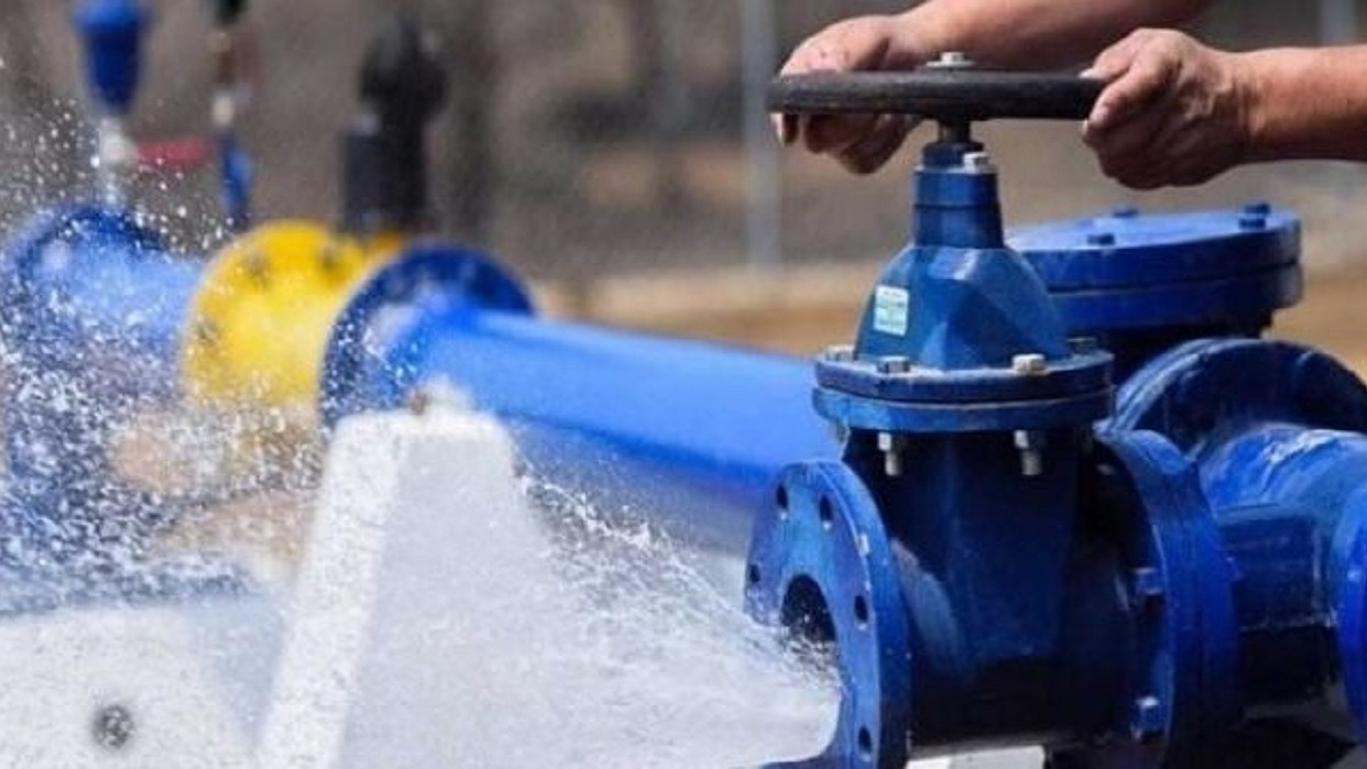 Fluctuaciones eléctricas interrumpen distribución de agua en Caracas